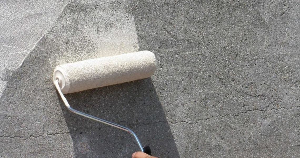 Окраска бетонных поверхностей. Огрунтовка поверхности. Грунтовка цоколя. Штукатурка бетон. Краска для защиты бетона.